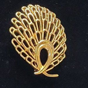 Trifari Peacock Gold Tone Brooch